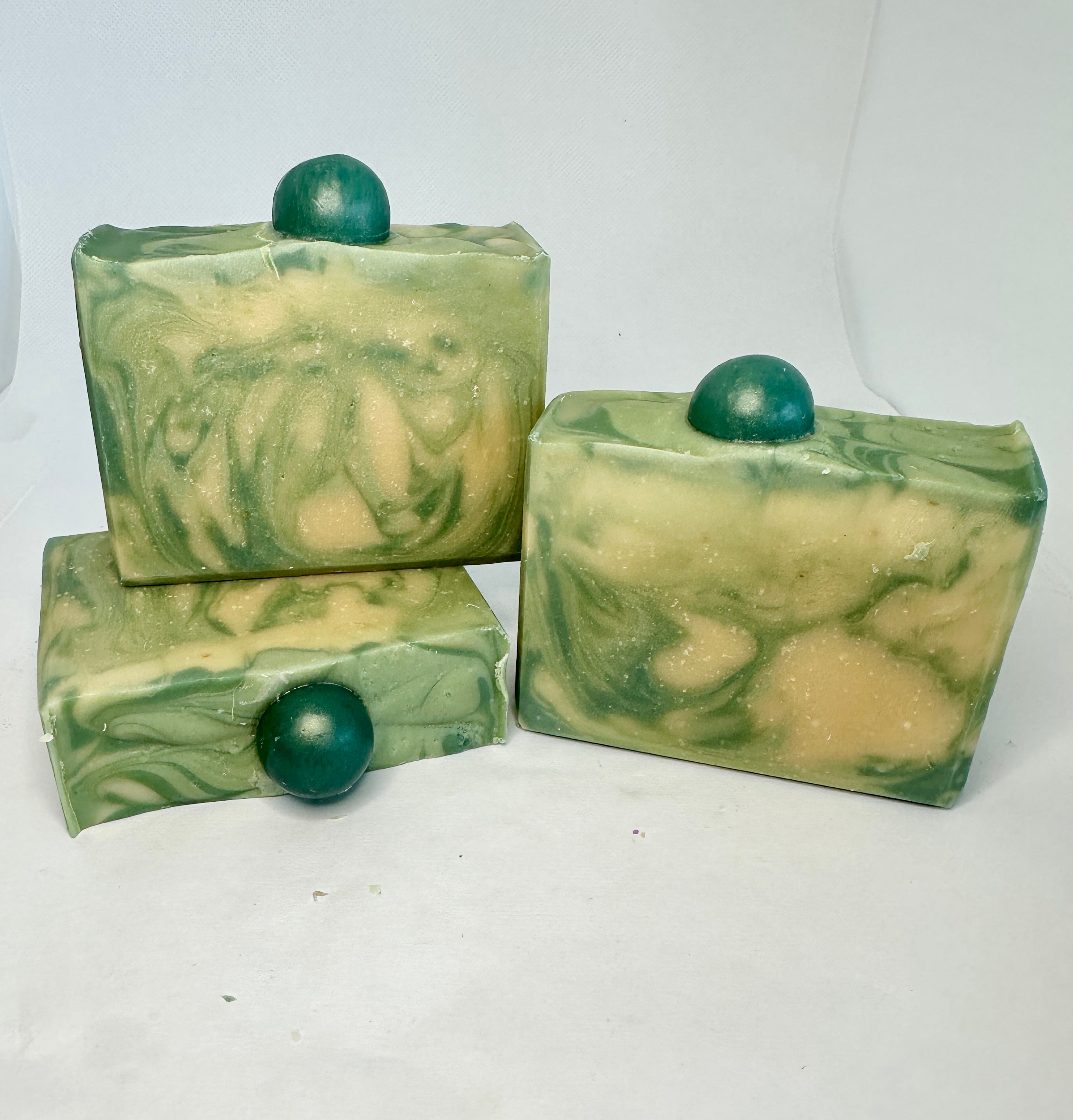 Elderberry And Evergreen Fragrance Oil For Soap And Candles - Rosetta Creative Boutique